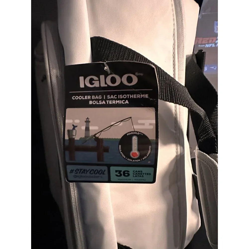 NWT Igloo 36 Can Maxcold Snapdown‎ Cooler Bag - White/Gray